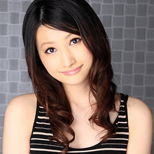 Azumi無碼洩漏：高畫質美腿、指交賤人緊身衣軟體誘惑
